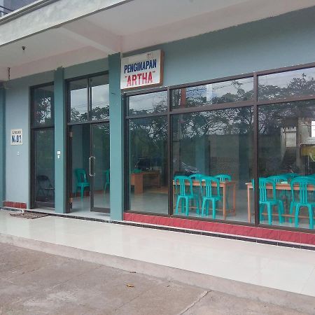 Penginapan Artha Praya Exterior foto